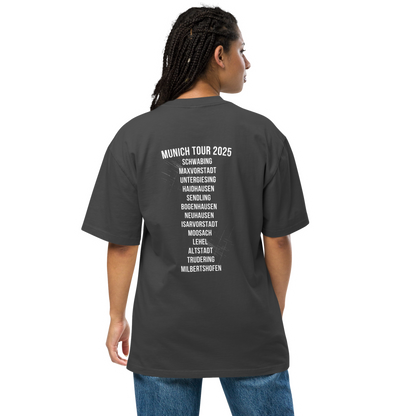 Munich Tour 2025 Tee – Oversized Streetwear im verwaschenen Bandtour-Look