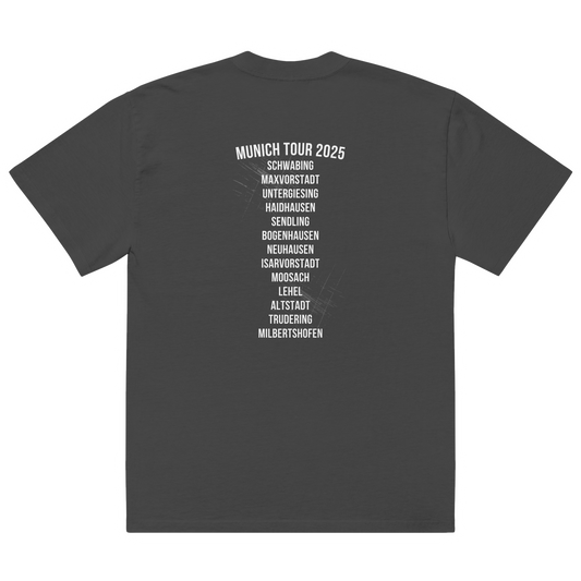 Munich Tour 2025 Tee – Oversized Streetwear im verwaschenen Bandtour-Look
